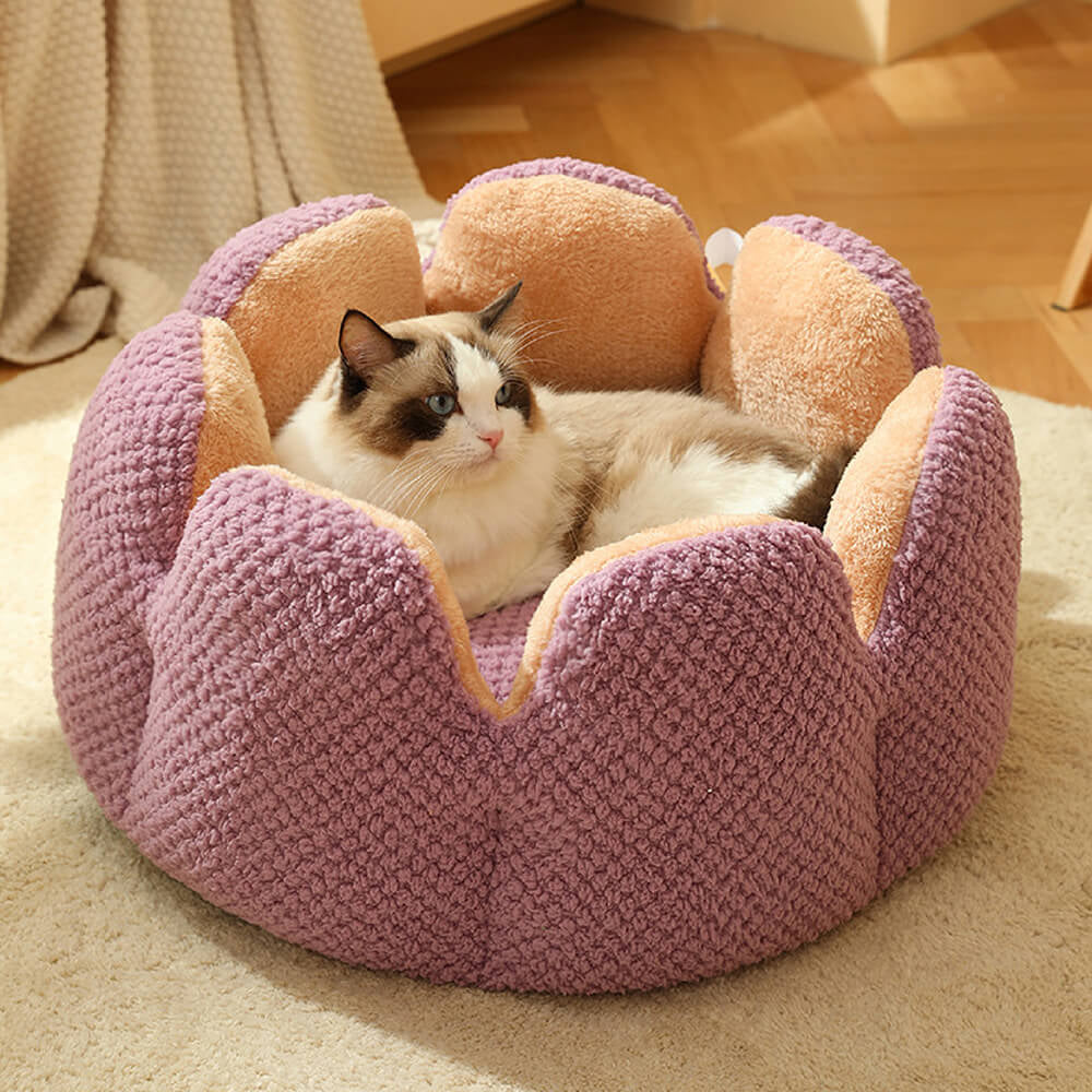 Cactus-Shaped Superidag Premium Pet Bed for Ultimate Comfort