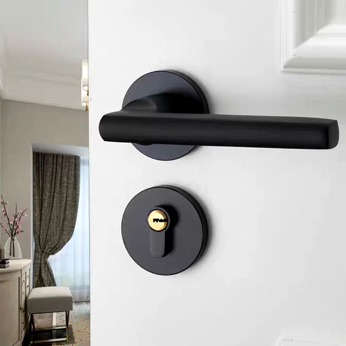 Black Solid Wood Indoor Door Lock - Simple Split Magnetic Suction Lock with Silent Handle Accessory